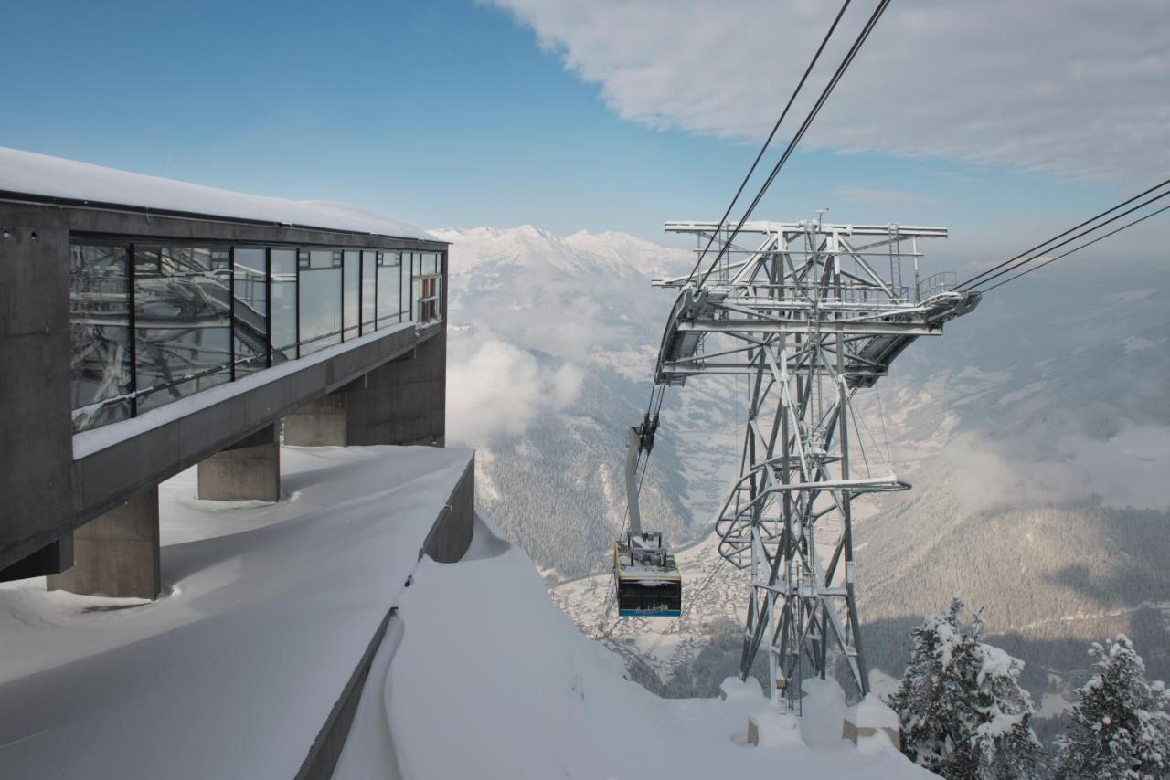 Manni Village - Lifestyle Apartments Mayrhofen Bagian luar foto