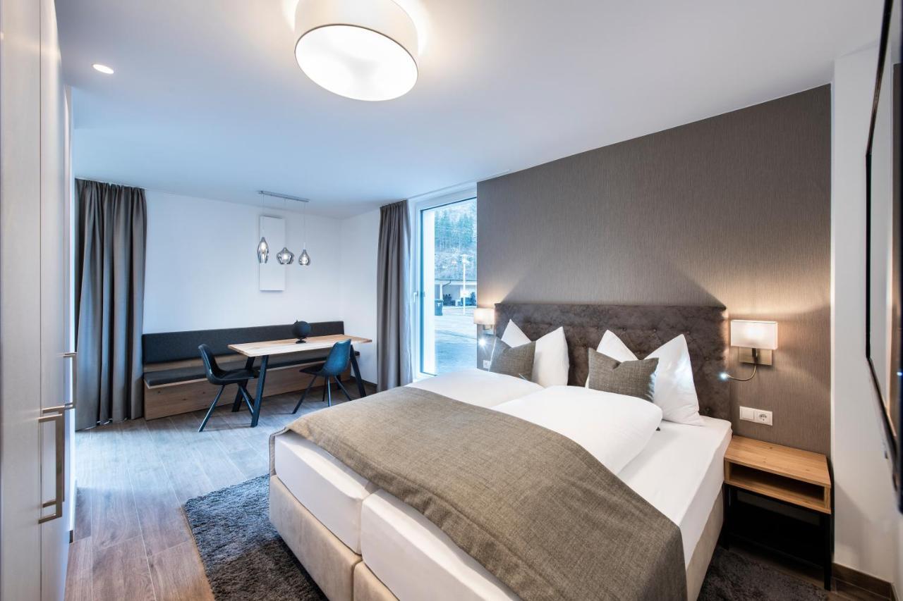 Manni Village - Lifestyle Apartments Mayrhofen Bagian luar foto