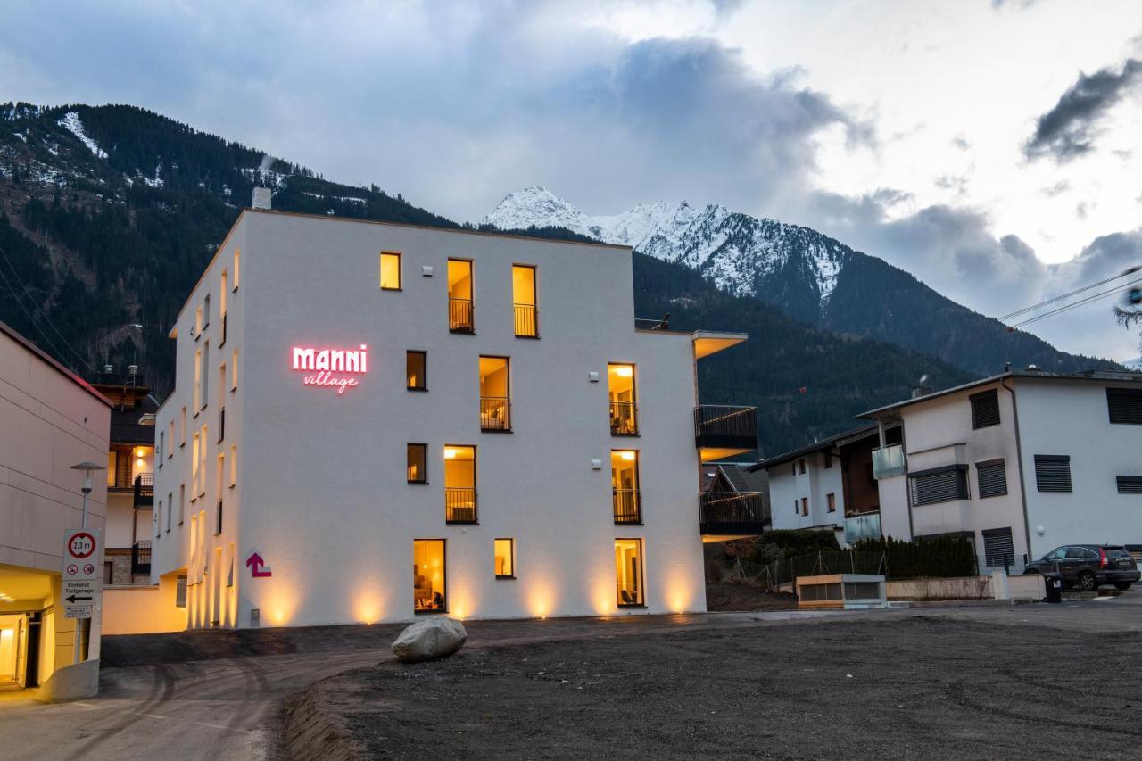 Manni Village - Lifestyle Apartments Mayrhofen Bagian luar foto